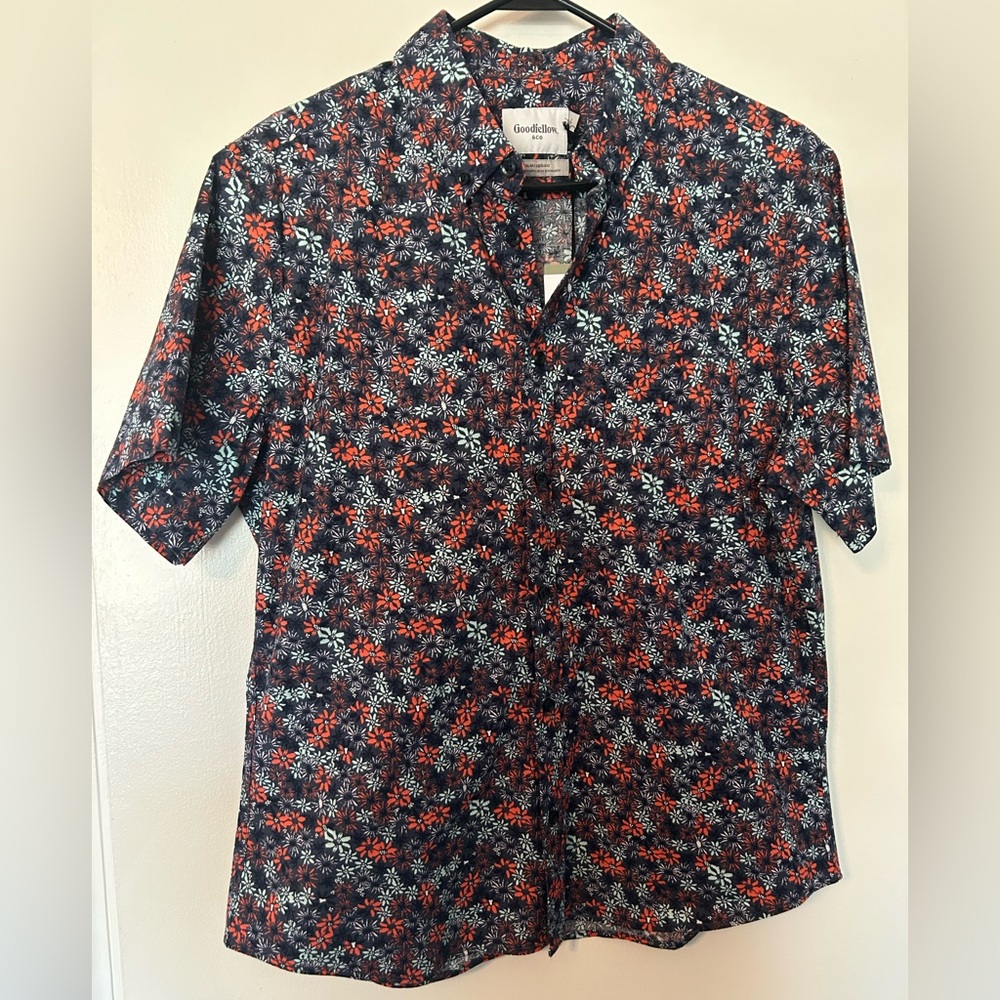 Goodfellow & Co Men's Floral Button Down Shirt - Navy, Red, and White